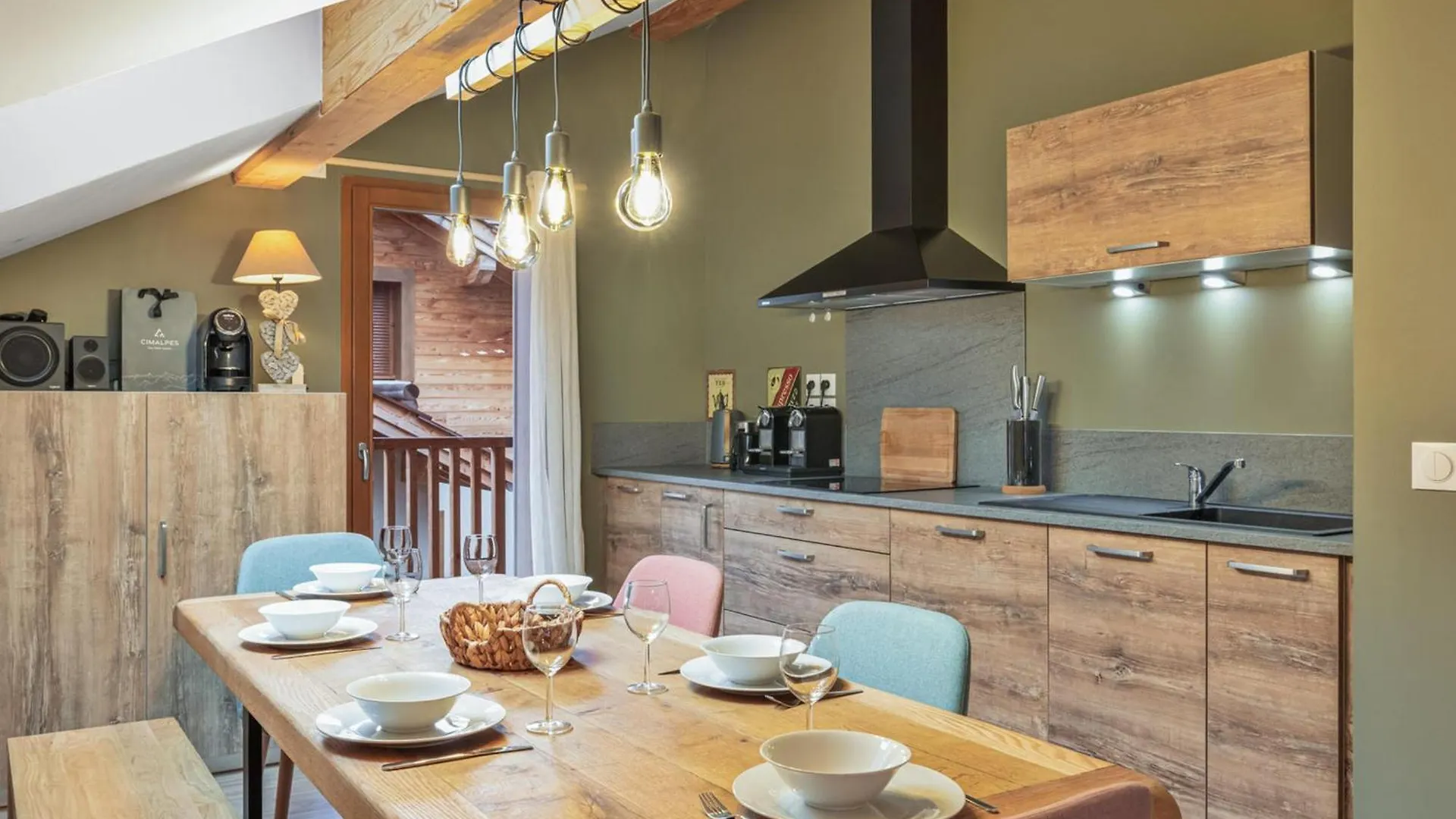Appartement Neuf Avec Terrasses Et Parking A Serre Chevalier - Fr-1-808-4 蒙乃第耶-勒潘 0*,  法国